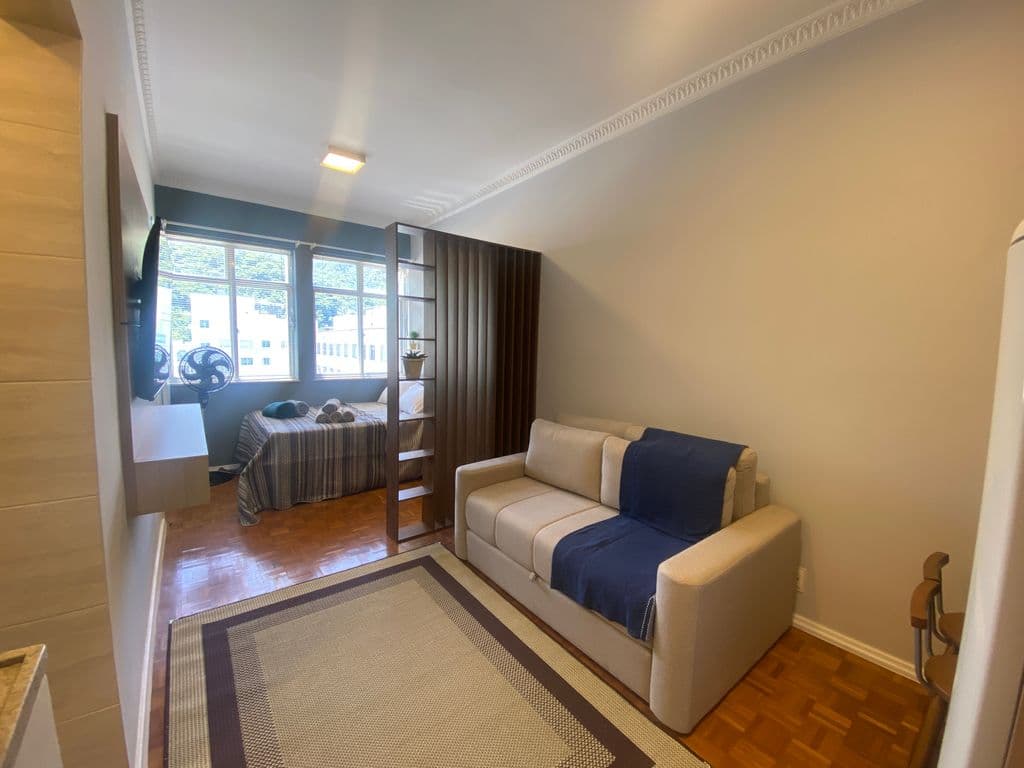 Studio no Alto, MOBILIADO e EQUIPADO, em Teresópolis / RJ. — Foto 2