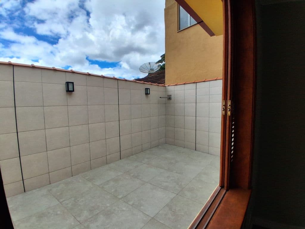 Casa em Agriões — Foto 30