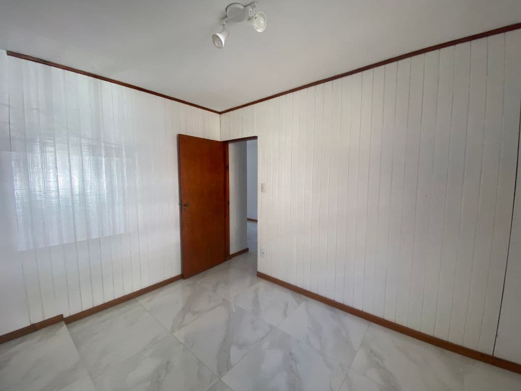 Casa com 2 quartos, reformada, a 5 minutos do centro da cidade — Foto 13