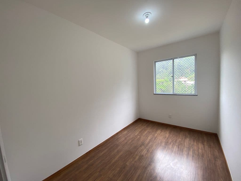 OPORTUNIDADE para morar ou investir, 2 qtos, elevador a 5 min do Centro! — Foto 9