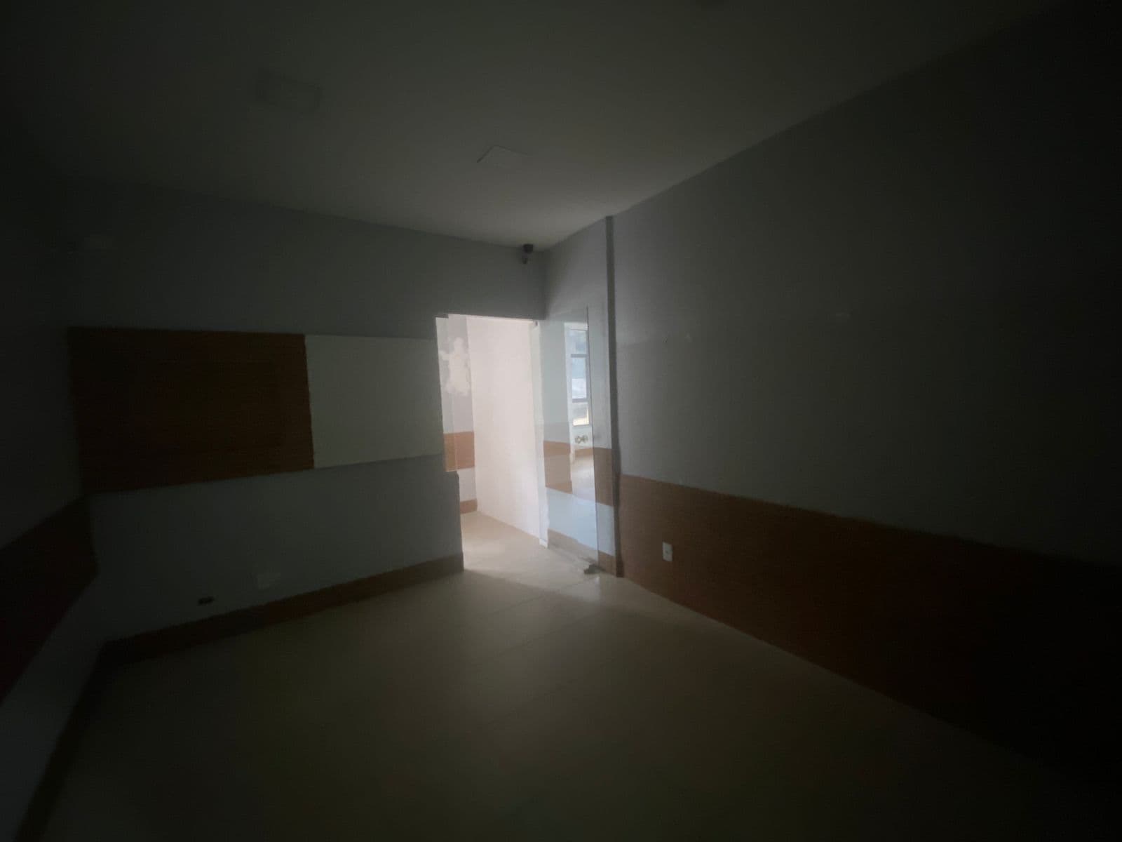 Sala comercial no centro da cidade — Foto 2