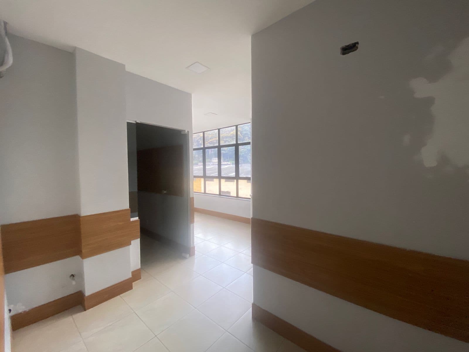 Sala comercial no centro da cidade — Foto 3